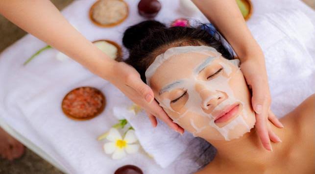 7 Masker Alami Untuk Kulit Berminyak
