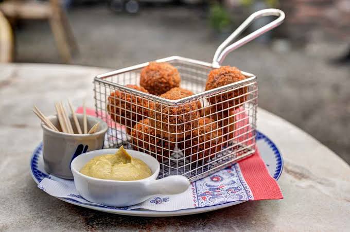 Panduan Menikmati Makanan Street Food di Eropa